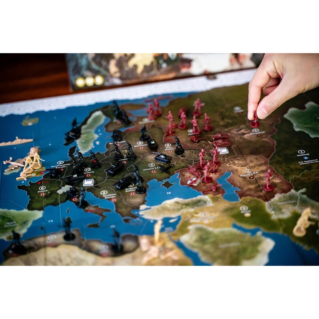 Axis & Allies 1942 Second Edition, view 4