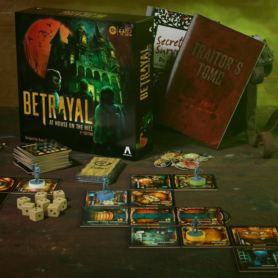 Betrayal at House on the Hill 3rd Edition, view 3