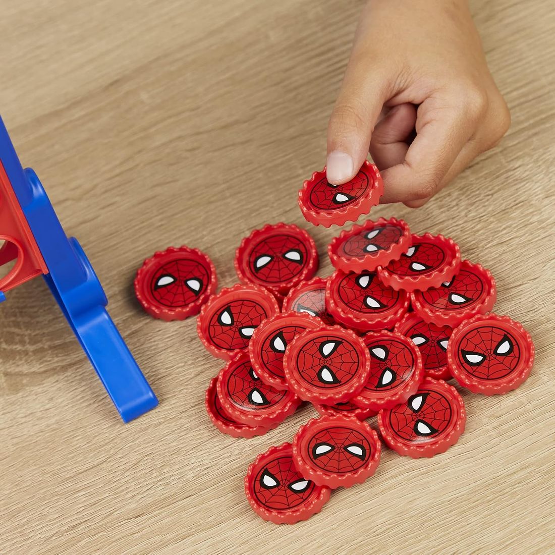 Connect 4: Marvel Spider-Man Edition, view 5