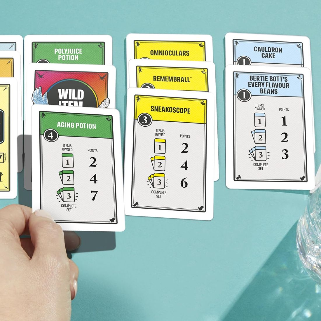 Monopoly Deal Card Game: Harry Potter Edition, view 2