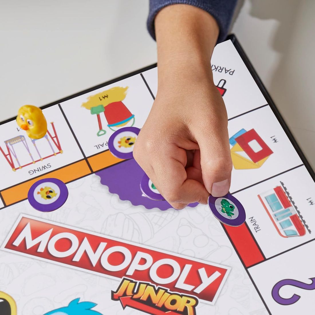 Monopoly Junior: 2 Games in 1 Board Game, view 5