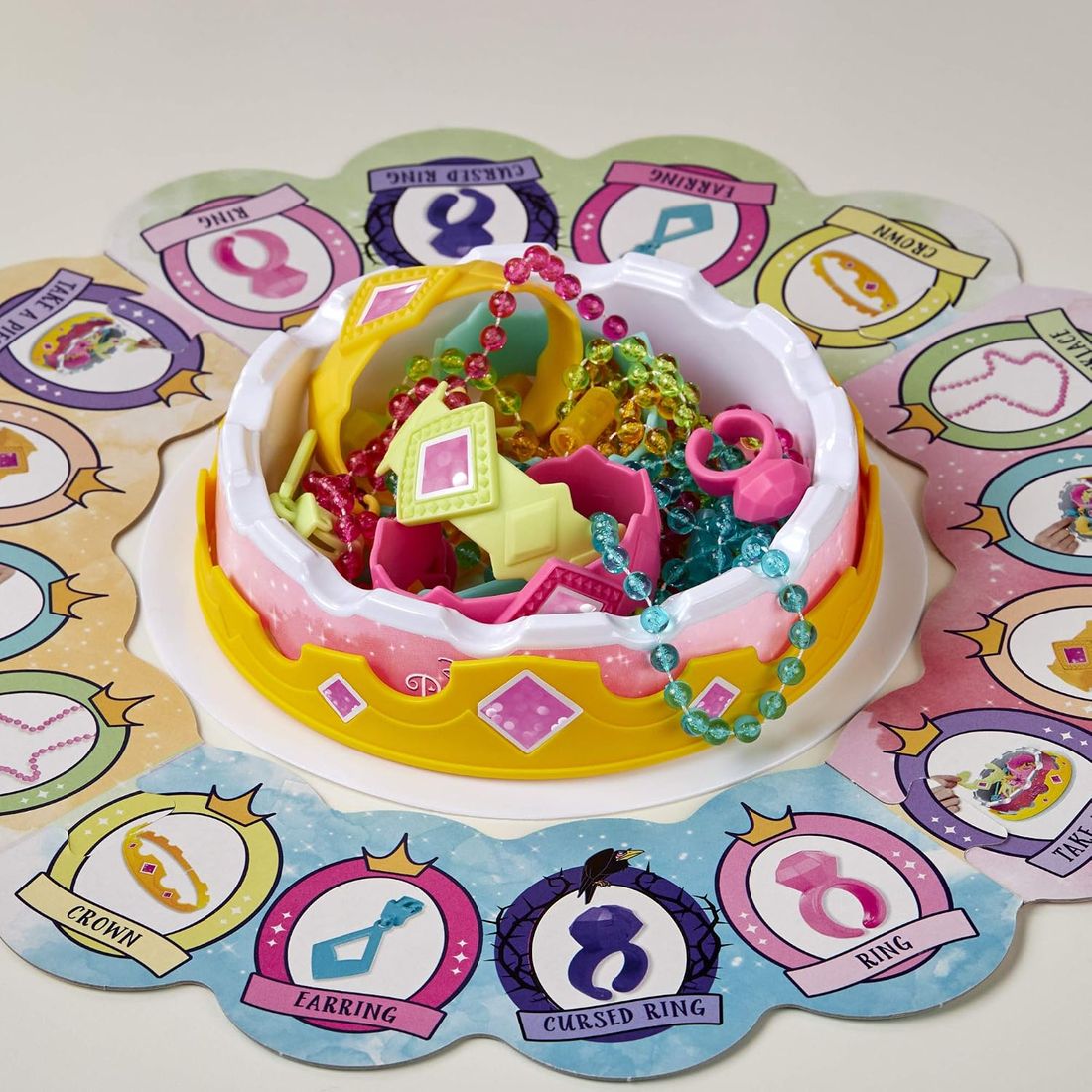 Pretty Pretty Princess: Disney Princess Edition, view 6