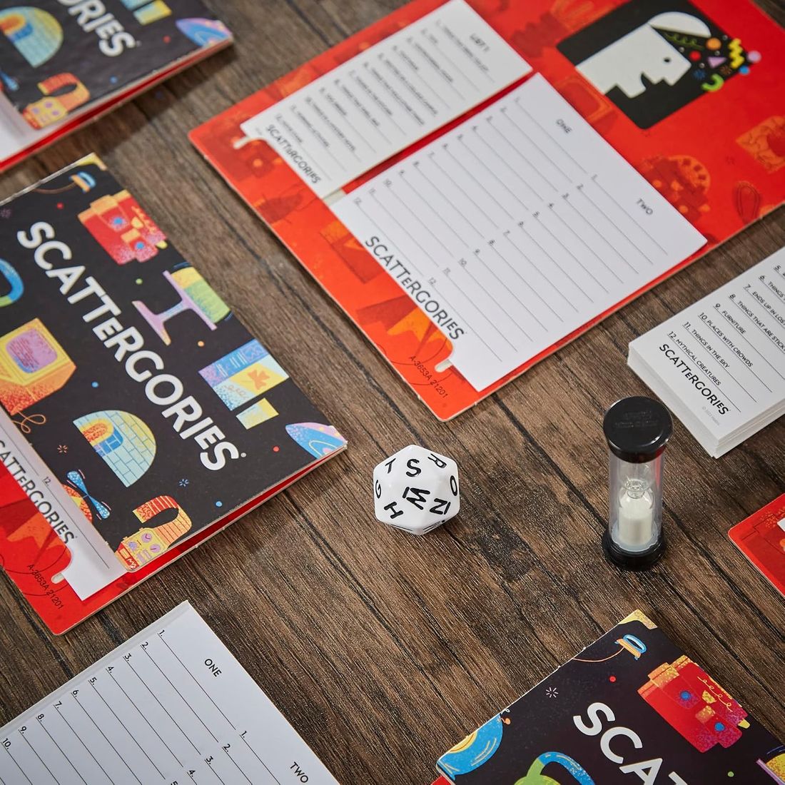 Scattergories Classic Game, view 4