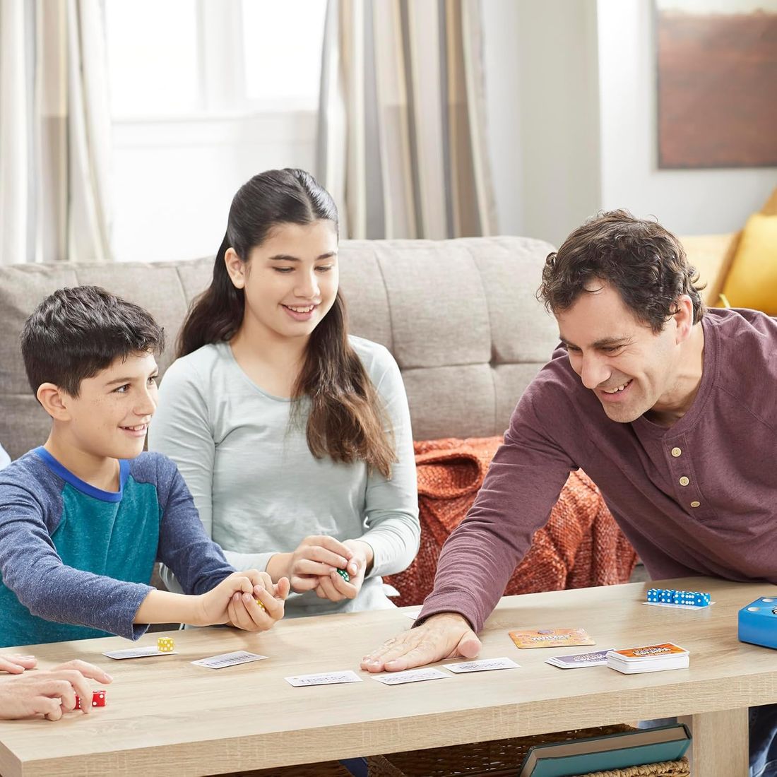 Yahtzee Frenzy Dice and Card Game, view 6