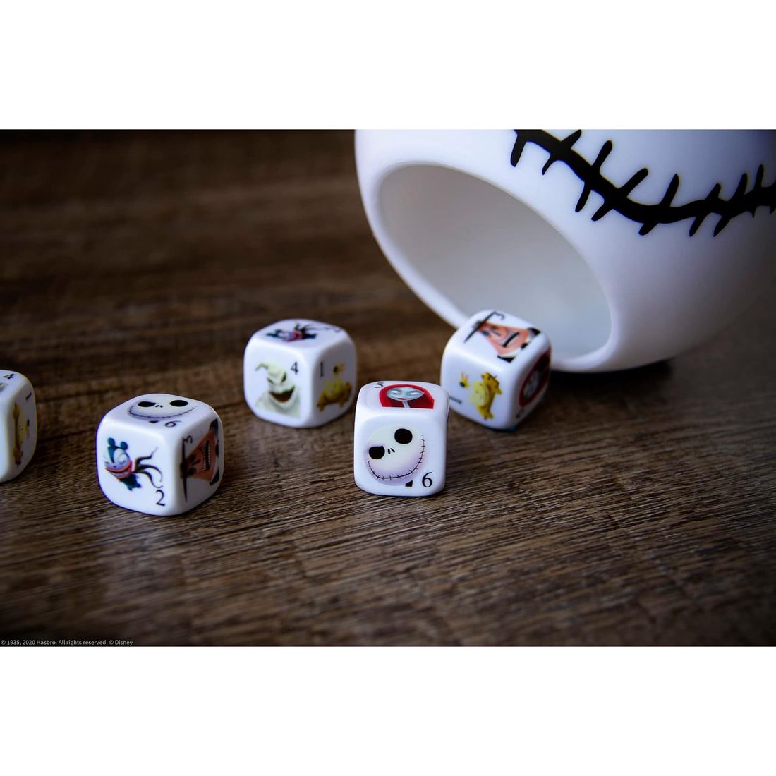 Yahtzee: The Nightmare Before Christmas Edition, view 2